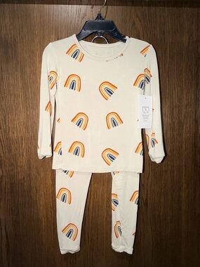 NWT Kyte Baby Rainbow Rust Set in Oat Size 2T